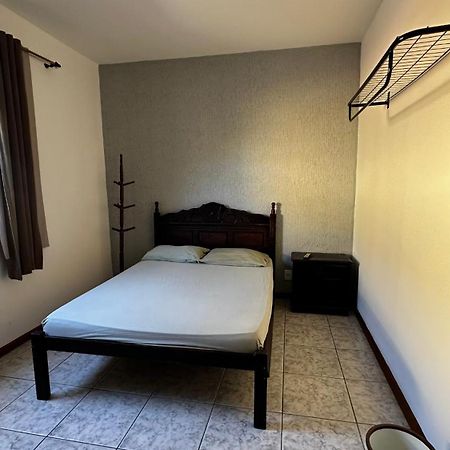 ויטוריה Regi House Hostel מראה חיצוני תמונה